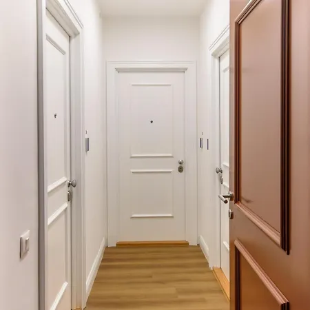 6 Apartment